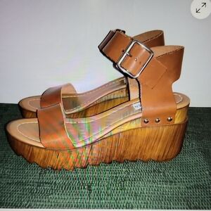 Steve Madden Keir StyleMade in Italy Women's Tan Leather Platform Sandals Size 9